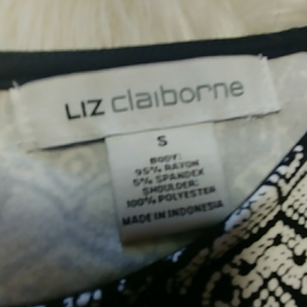 Liz Claiborne Printed Sleeveless Top - Picture 8 of 8